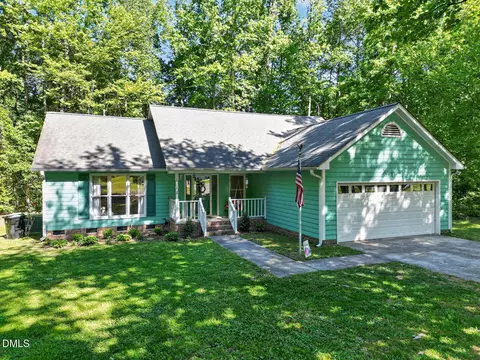 5801 Phillips Landing Dr, Wake Forest, NC 27587