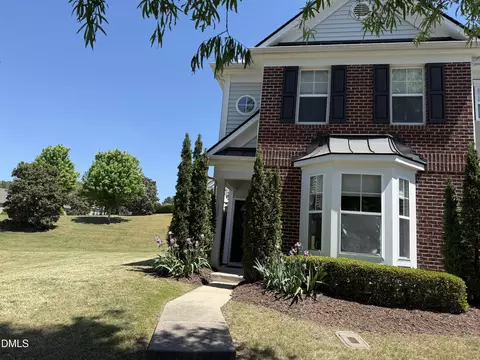 100 Stratford Lakes Dr UNIT 129, Durham, NC 27713