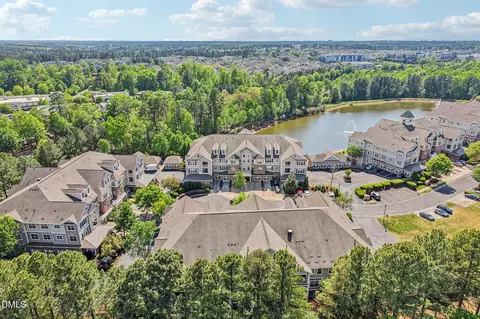 10411 Rosegate Ct #205, Raleigh, NC 27617