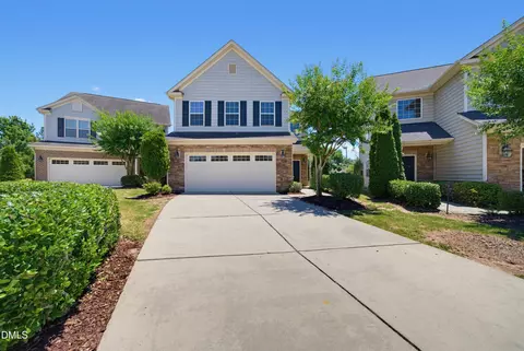 434 Windy Peak Loop, Cary, NC 27519 photo 2