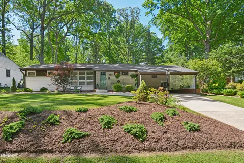 313 Robert St, Cary, NC 27511