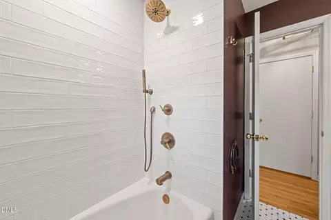 Bath - 3827 Corwin Rd, Garner, NC 27529 photo 2 of 3