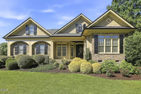 535 Apalachia Lake Dr, Fuquay Varina, NC 27526