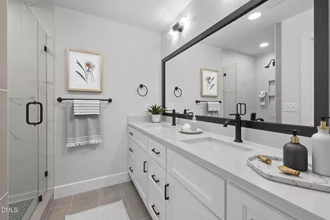 Bath - 3230 Rowena Ave, Durham, NC 27703 photo 2 of 4