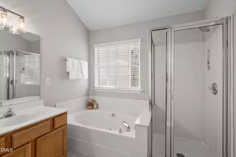 Bath - 6502 Winding Arch Dr, Durham, NC 27713 photo 2 of 3