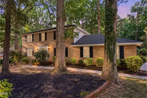 5617 Partridge Ln, Raleigh, NC 27609