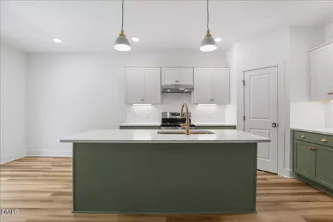 Kitchen - 204 W Wilson St, Micro, NC 27555 photo 4 of 6