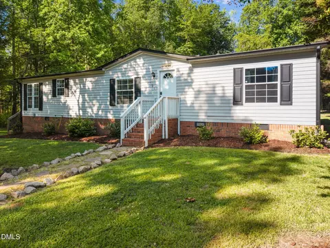 120 Mission Belle Ln, Zebulon, NC 27597