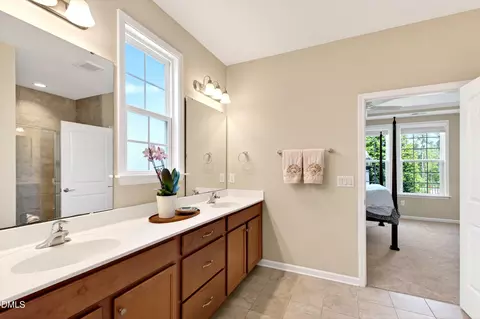 Bath - 1031 Cuthbert Ln, Durham, NC 27703 photo 1 of 4
