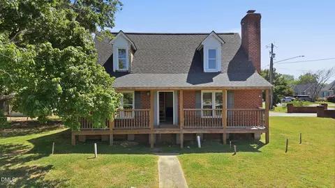 9433 Colonial Dr, Middlesex, NC 27557