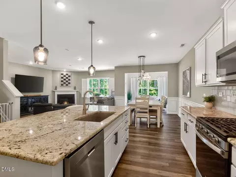 4813 Ozark St, Fuquay Varina, NC 27526