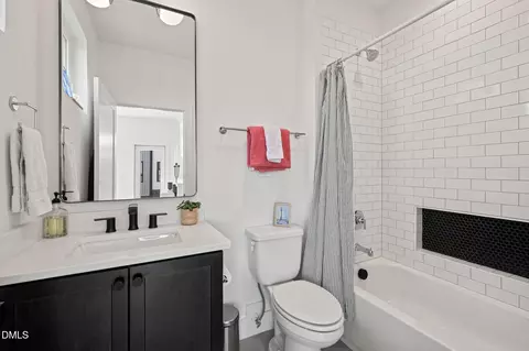 Bath - 3009 Corbell, Durham, NC 27701 photo 5 of 5