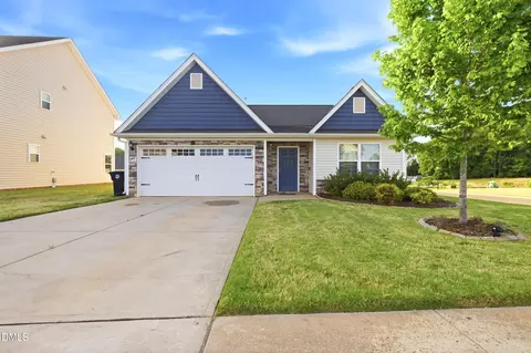 147 Campaign Dr, Mebane, NC 27302