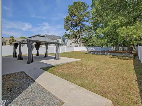 5309 Neuse Forest Rd, Raleigh, NC 27616