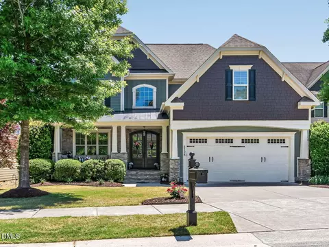 4128 Field Oak Dr, Wake Forest, NC 27587