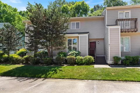 250 S Estes Dr #81, Chapel Hill, NC 27514