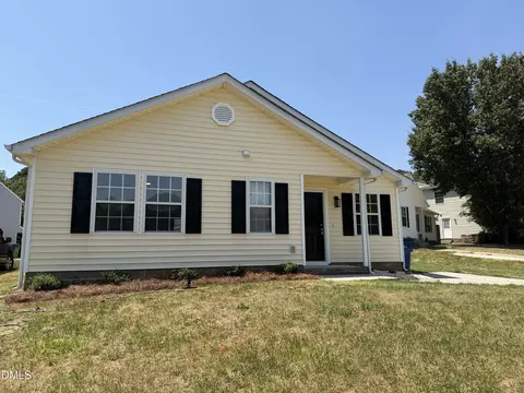 2825 Midway Park Ct, Raleigh, NC 27610