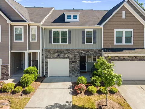 209 Cambria Ln, Morrisville, NC 27560