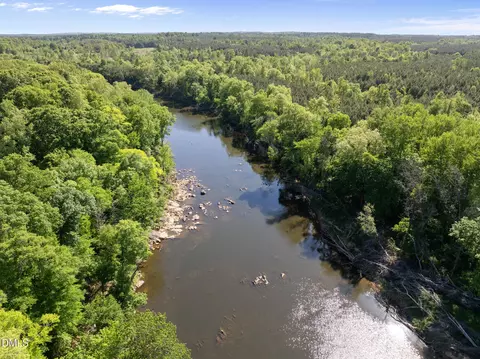668 Windsor Rd, Chapel Hill, NC 27516