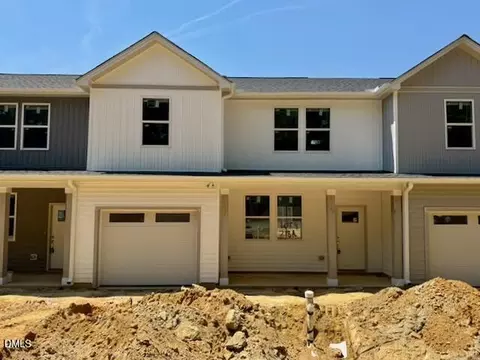 218 George St #A, Four Oaks, NC 27524