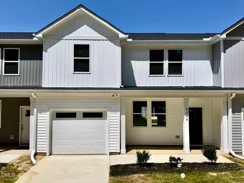 218 George St #A, Four Oaks, NC 27524