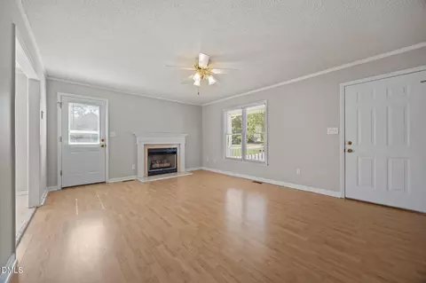 Living - 40 Circle Tree Ln, Angier, NC 27501 photo 1 of 4