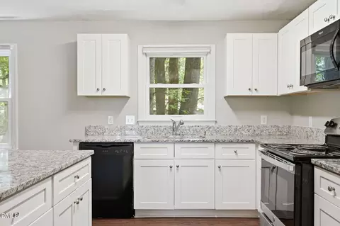 Kitchen - 100 Brook Rock Ln, Garner, NC 27529 photo 3 of 4