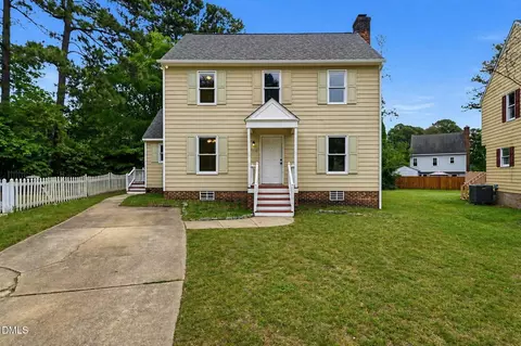 7220 Ewing Pl, Raleigh, NC 27616