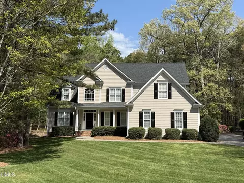 140 Traylee Dr, Wake Forest, NC 27587