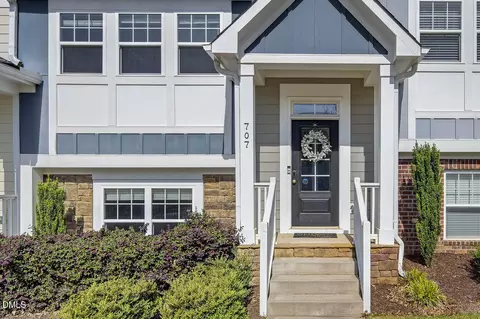 707 Traditions Grande Blvd, Wake Forest, NC 27587
