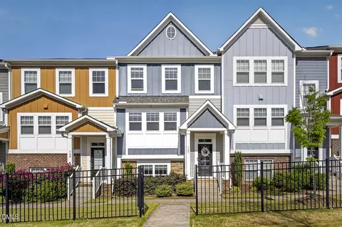 707 Traditions Grande Blvd, Wake Forest, NC 27587