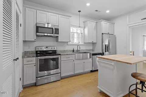 1916 Hart St, Durham, NC 27703 photo 7