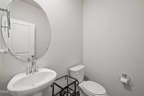 Entry Way - 3000 Farndale Trce, Durham, NC 27712 photo 4 of 6