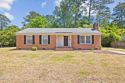 207 S Englewood Dr, Rocky Mount, NC 27804
