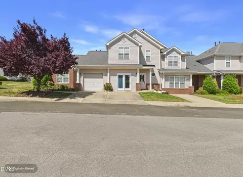 2748 Andover Glen Rd, Raleigh, NC 27604