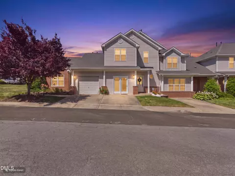 2748 Andover Glen Rd, Raleigh, NC 27604