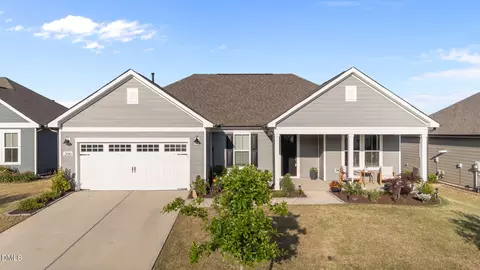 200 Whirlaway St, Clayton, NC 27520
