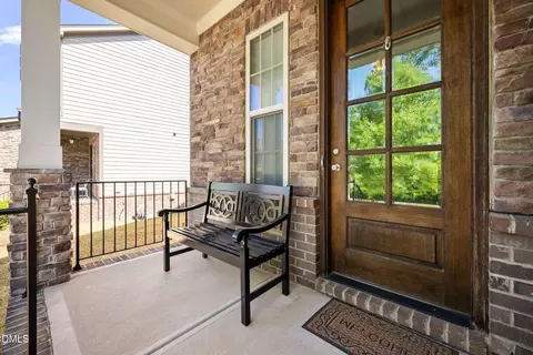 Exterior - 941 Regency Cottage Pl, Cary, NC 27518 photo 3 of 7