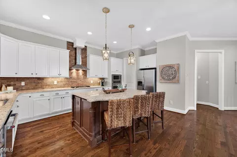 Kitchen - 941 Regency Cottage Pl, Cary, NC 27518 photo 2 of 6