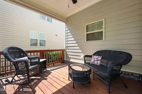 Exterior - 941 Regency Cottage Pl, Cary, NC 27518 photo 4 of 7