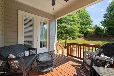 Exterior - 941 Regency Cottage Pl, Cary, NC 27518 photo 5 of 7