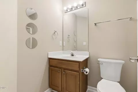 Bath - 2904 Gross Ave, Wake Forest, NC 27587 photo 4 of 5