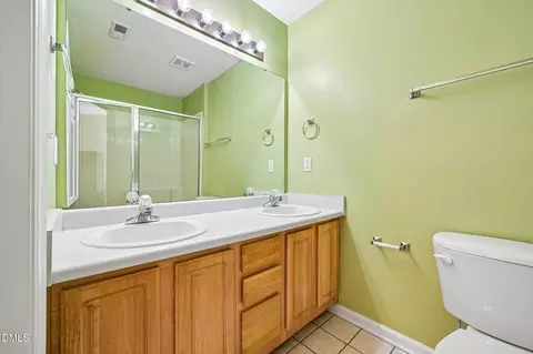 Bath - 245 Highgate Cir, Wake Forest, NC 27587 photo 1 of 4