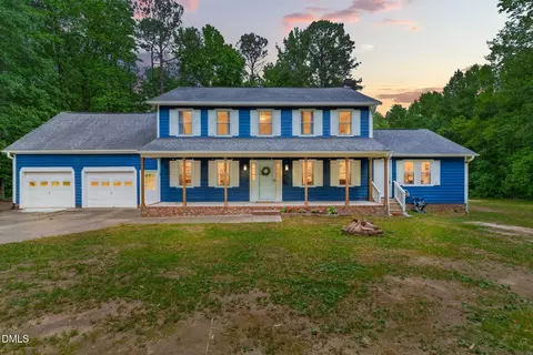 121 Winchester Dr, Wendell, NC 27591
