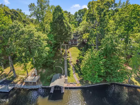 401 Sagamore Dr, Louisburg, NC 27549