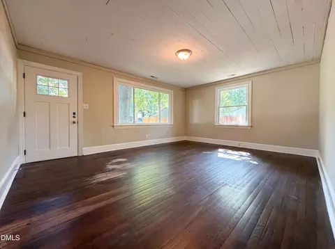 Living - 107 Starling St, Pine Level, NC 27568 photo 1 of 1