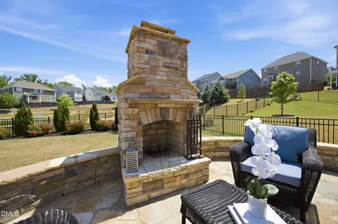 8920 Mother Nancy Dr, Wake Forest, NC 27587