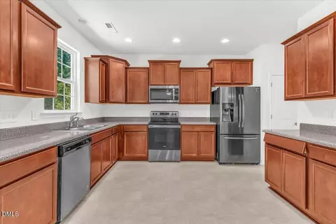 Kitchen - 143 Dando St, Garner, NC 27529 photo 2 of 4