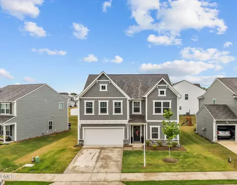 185 Horseshoe Pl, Angier, NC 27501