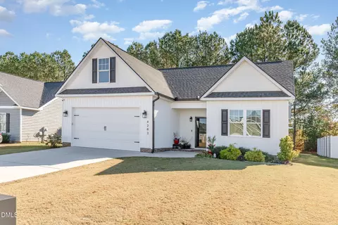 4202 Snapdragon Dr NW, Wilson, NC 27896